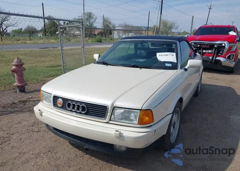 1998 Audi Cabriolet из США, поврежденный, VIN WAUAA88G6WN004869